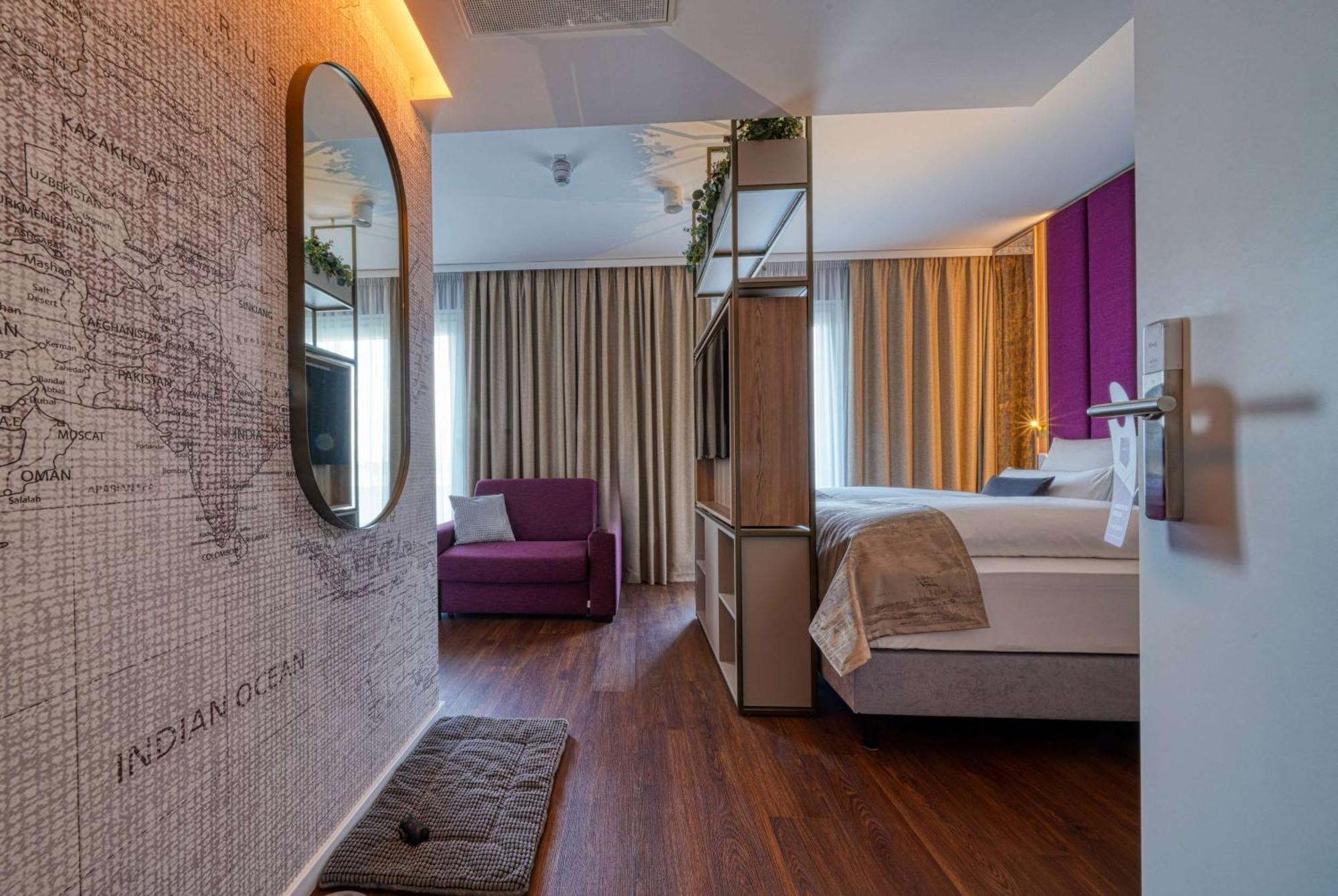 Fourside Hotel Ringsheim, Trademark Collection By Wyndham Εξωτερικό φωτογραφία